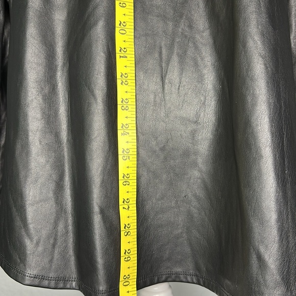 Wild Fable Women’s Black Faux Leather Snap Front Jacket Oversized Design XL - Picture 11 of 11